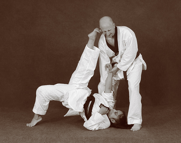 Hapkido photos of Master Marc Tedeschi performing Hapkido techniques